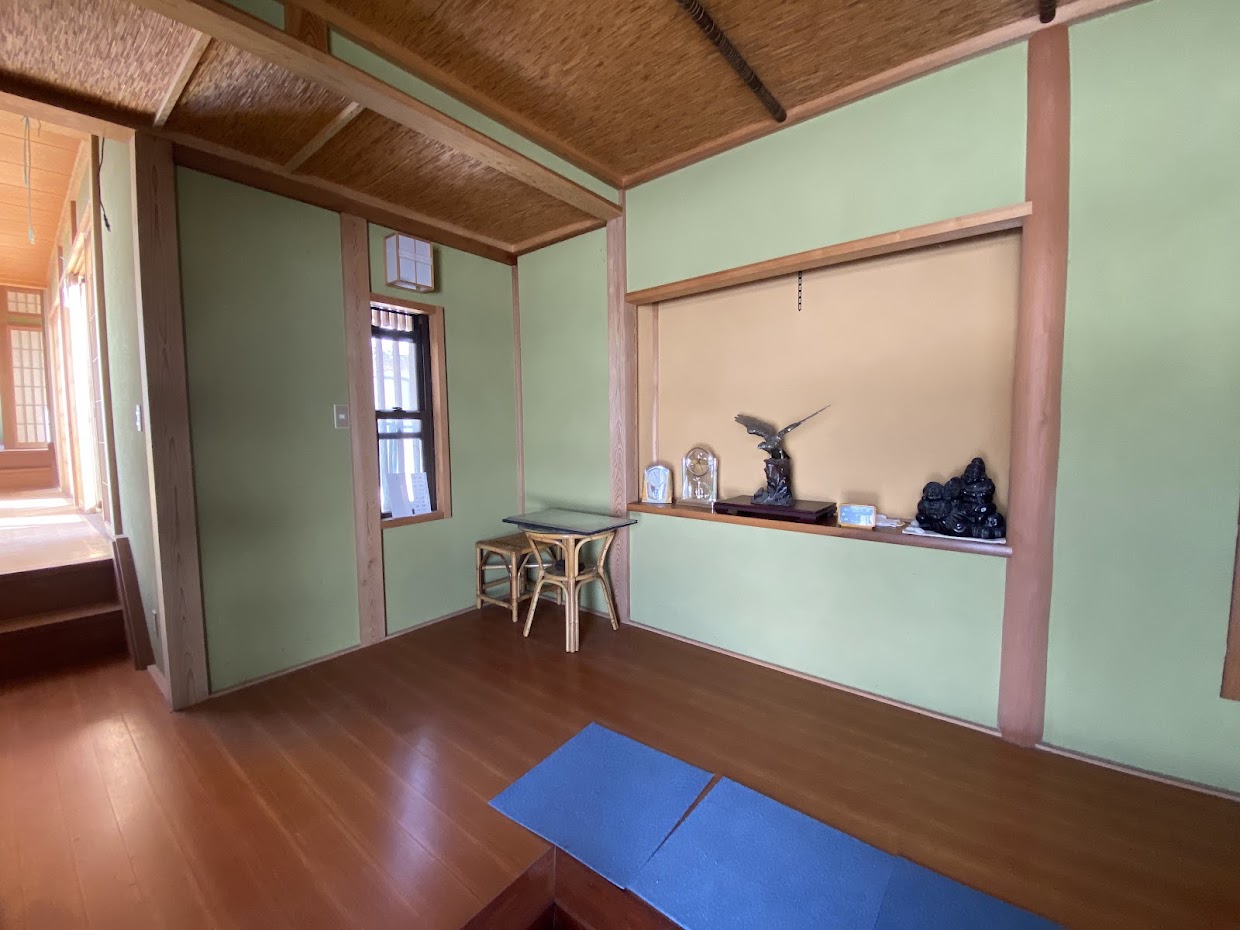 2000s wood house in Toyama