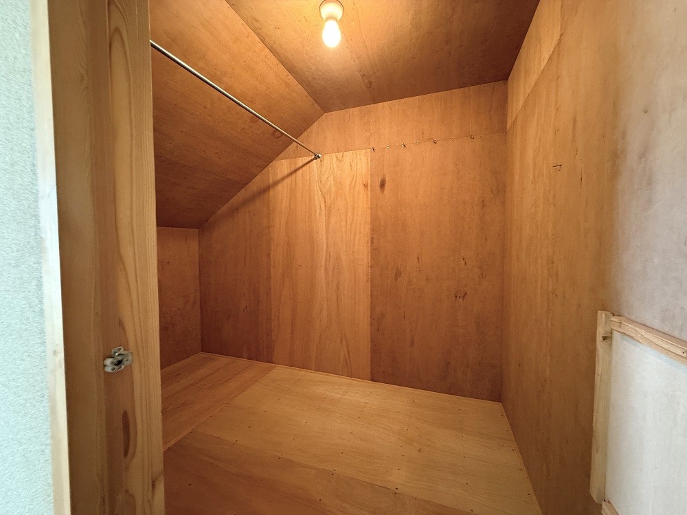 1980s wood house near the coast in Togata, Ibusuki