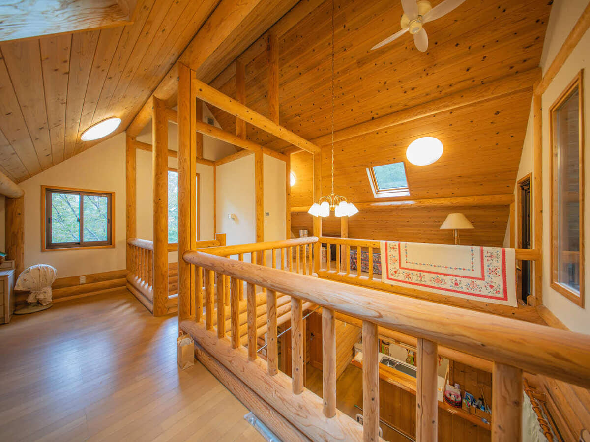 2000s wood house on a large plot in Hiroshima