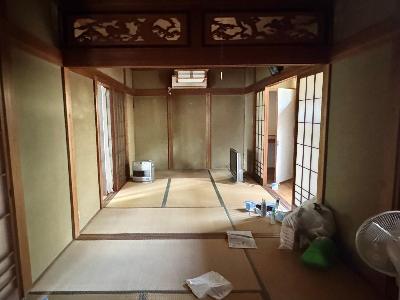 1970s wood house, 12-min walk to station, Hyogo