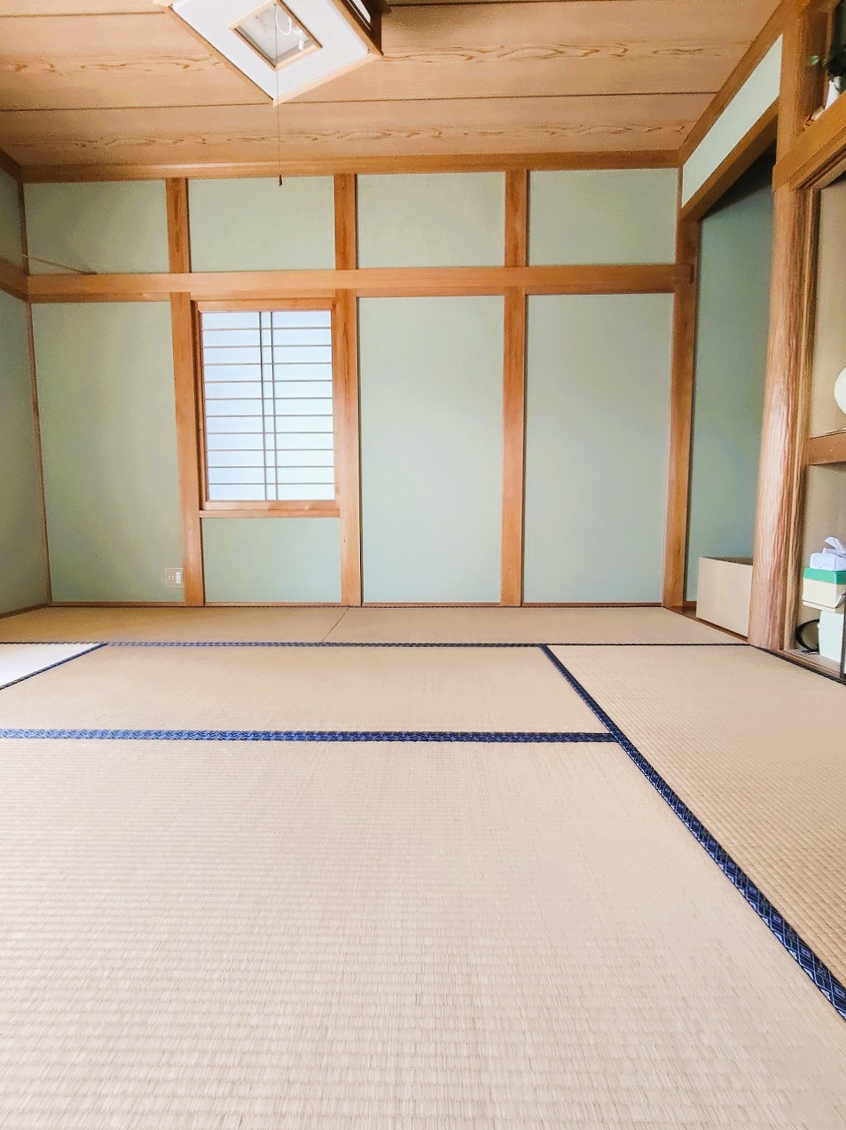 1990s wood house in Ehime