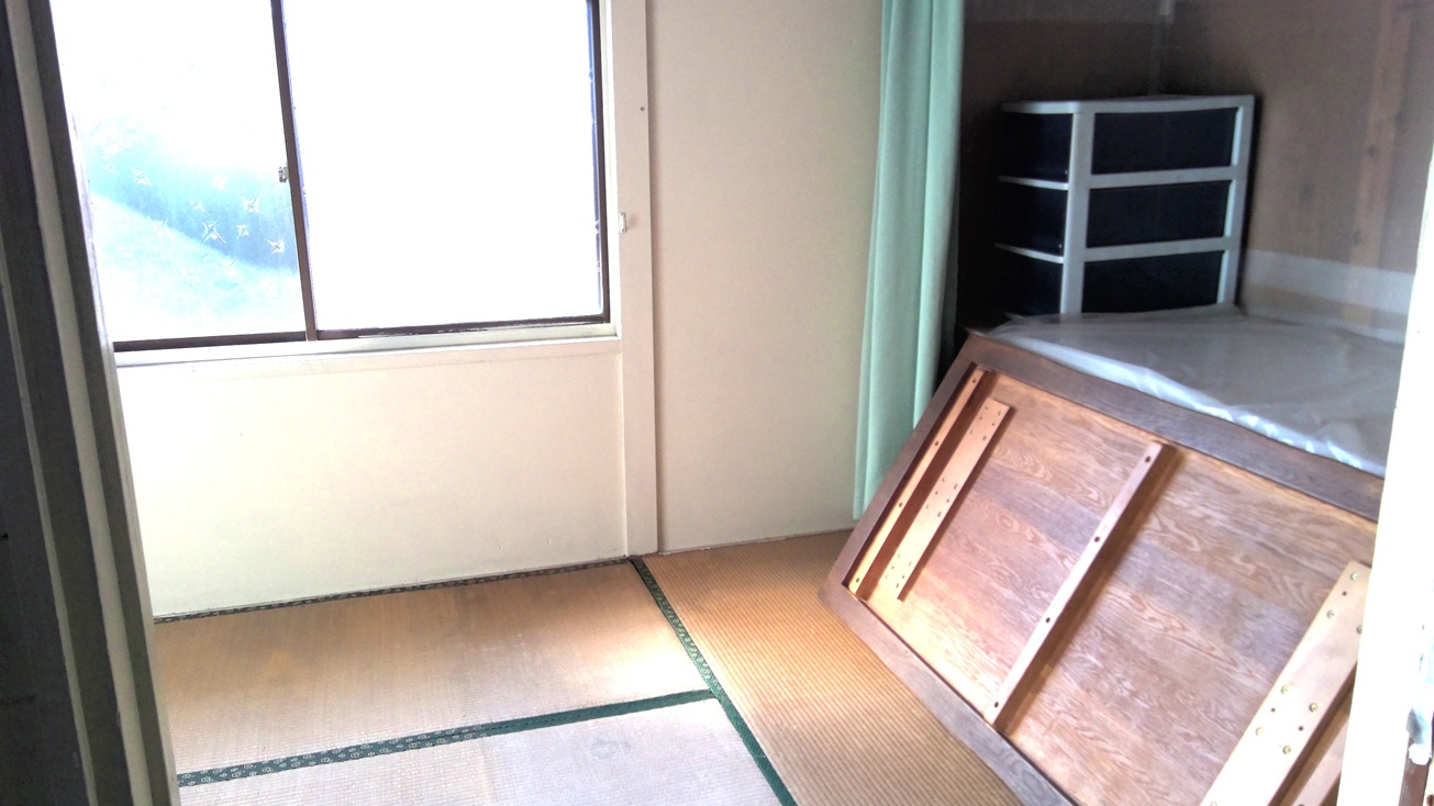 1980s wood house in Koyama, Kimotsuki, farmland, approval needed