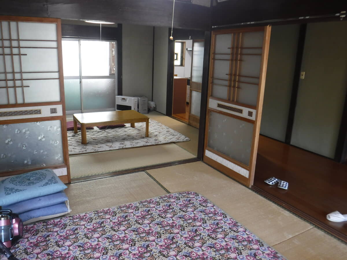1970s wood house