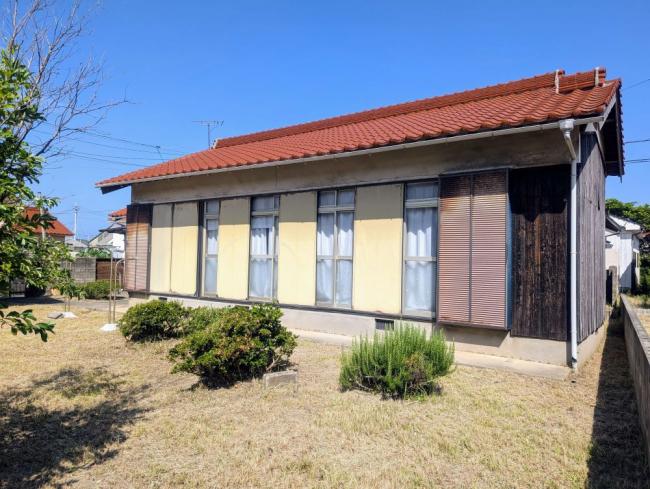 Wood house, 8-min walk to station, Shimane
