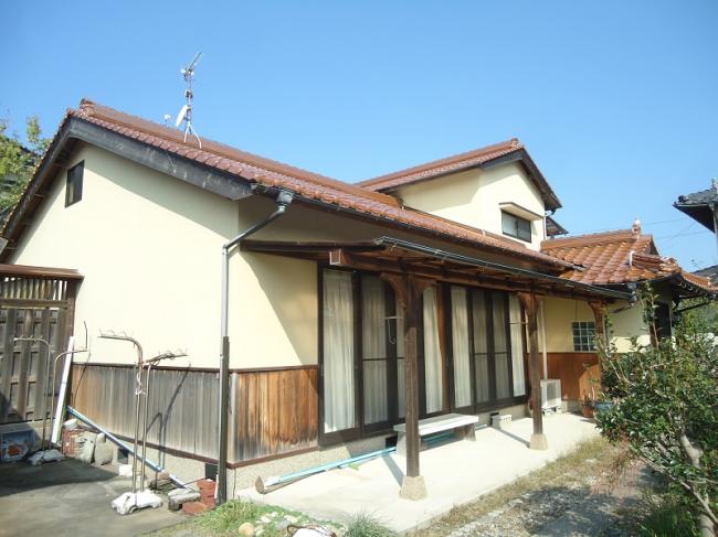 1970s wood house, 17-min walk to station, Shimane