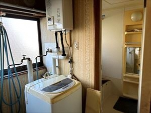 1980s wood house in Aomori
