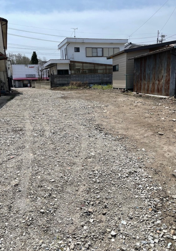 Wood house on a large plot in Nagano