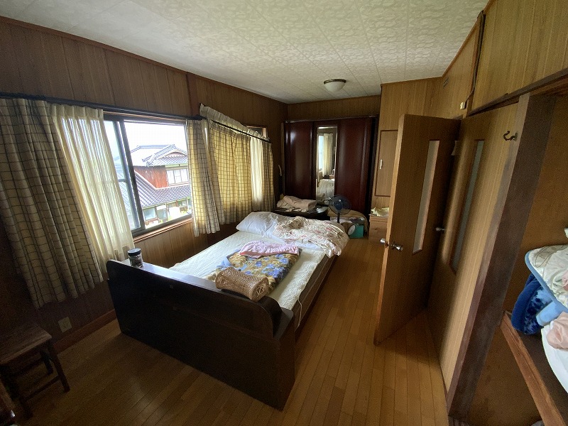 1970s wood house, 8-min walk to station, Yamaguchi