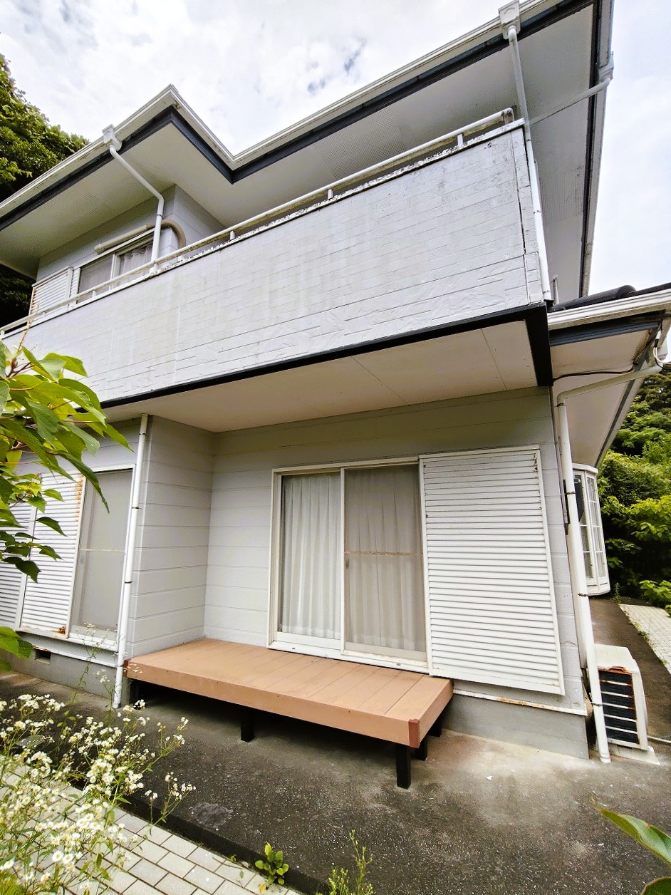1990s wood house in Ehime