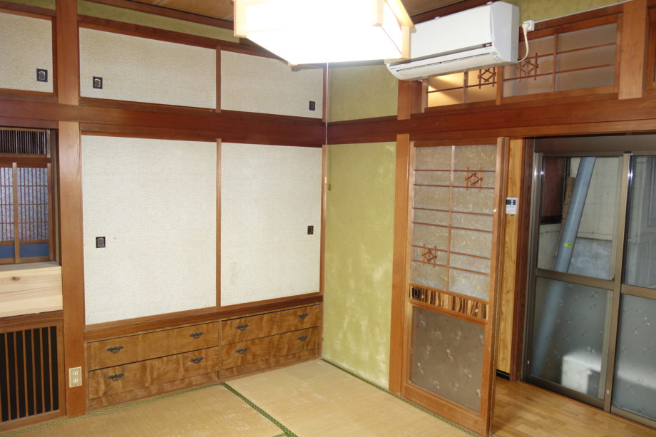 1970s wood house in Nagasaki