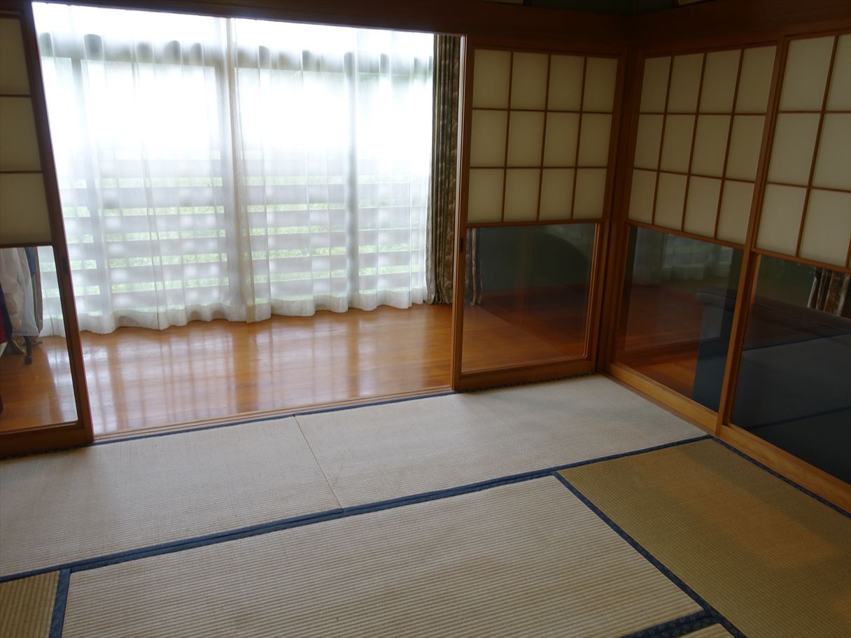 1980s wood house in Akita