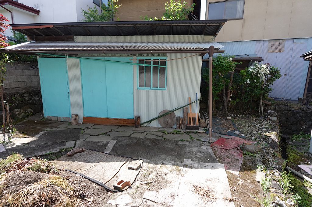 1960s wood house, 11-min walk to station, Nagano