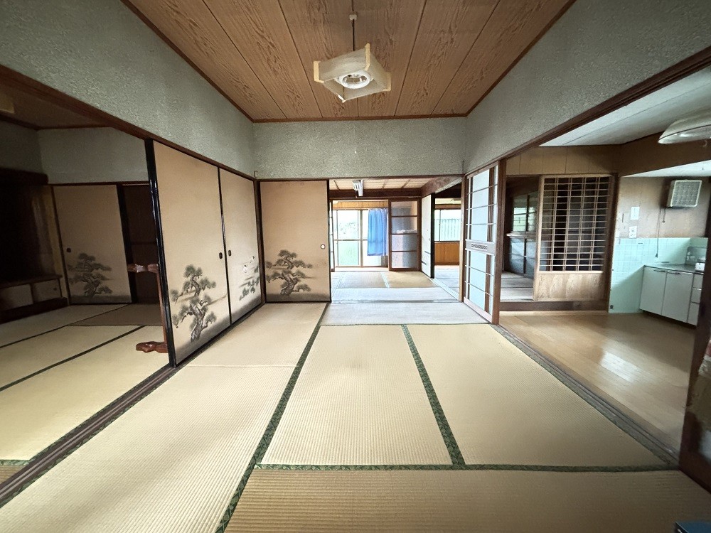 1950s wood house near the coast in Junicho, Ibusuki