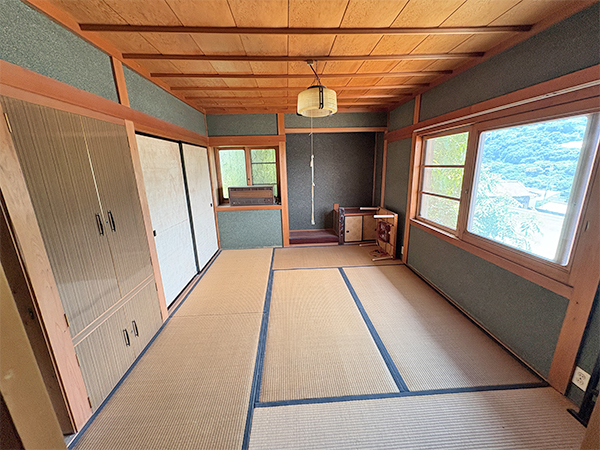 Wood house, 4-min walk to station, Wakayama