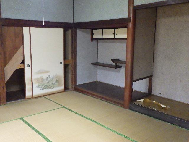 Wood house, 20-min walk to station, Nagasaki