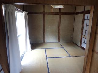 1970s wood house in Tsukumi