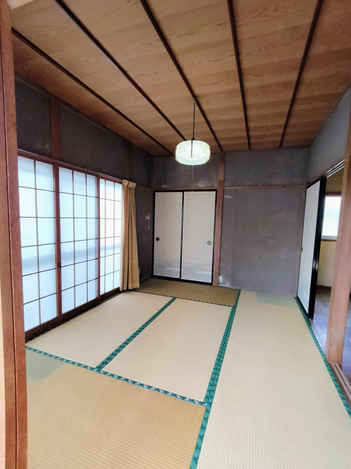 1950s wood house, 2-min walk to station, Tochigi