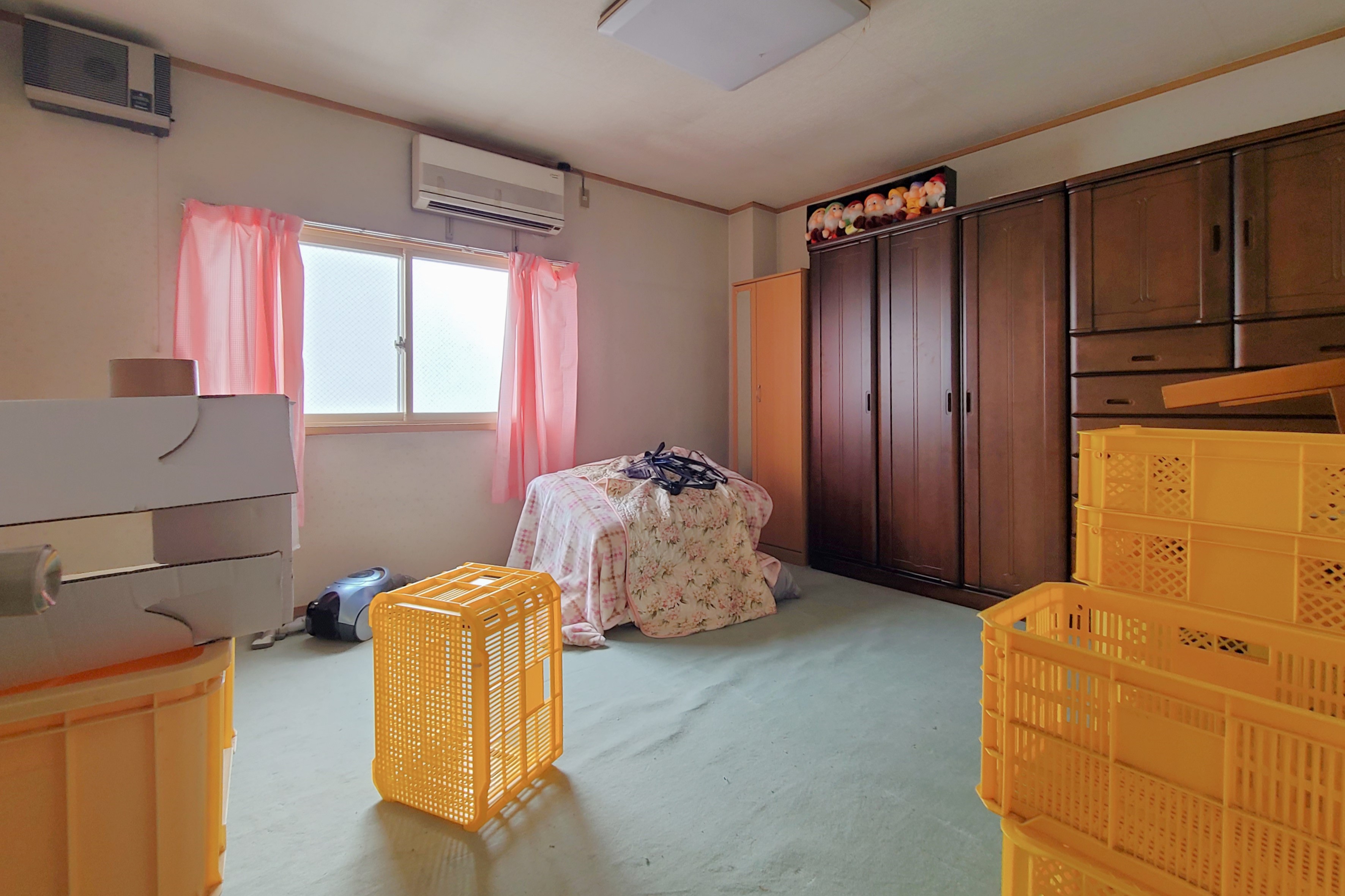 1980s steel-frame house, 4-min walk to station, Nagano