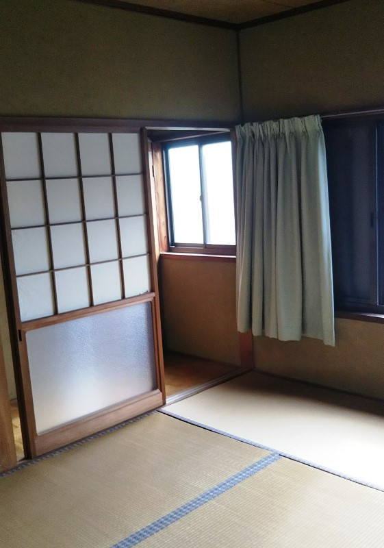 1970s wood house in Nagasaki