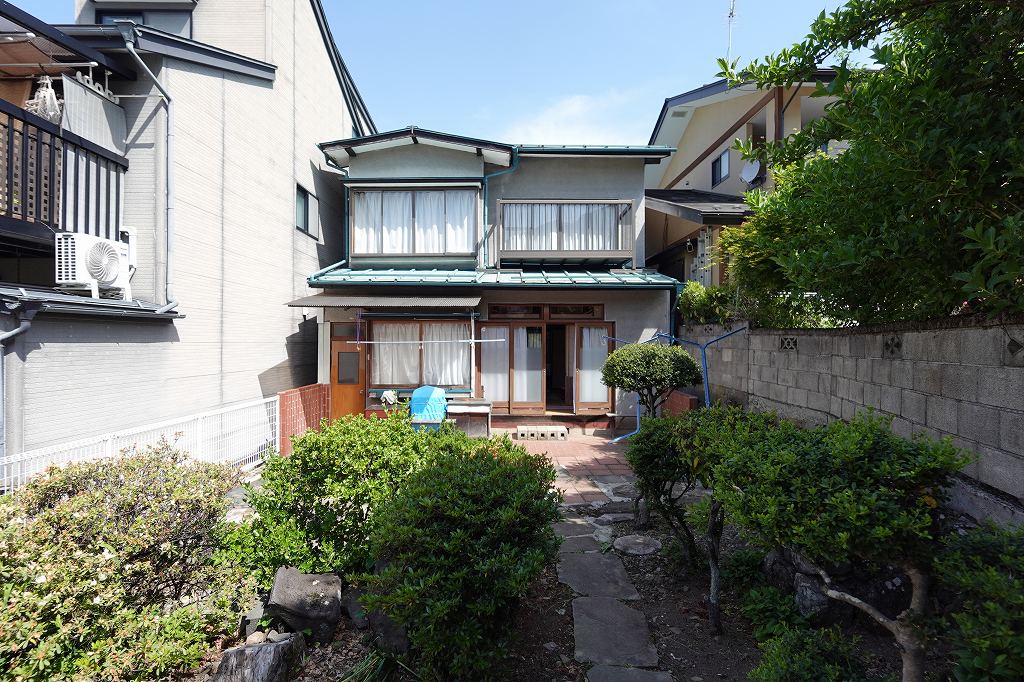 1960s wood house, 11-min walk to station, Nagano