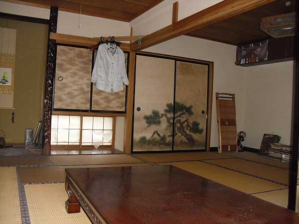 1960s wood house, 12-min walk to station, Iwate