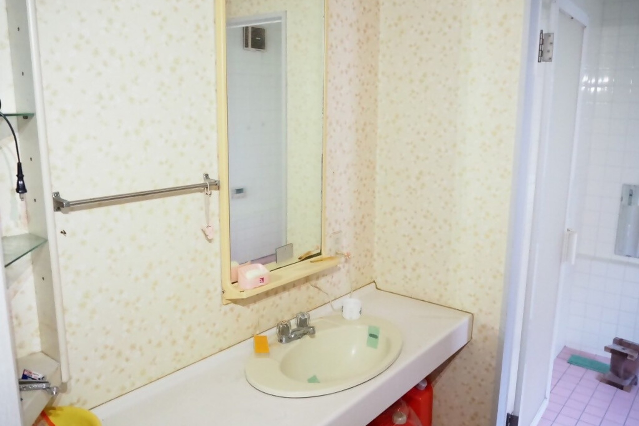 1980s wood house, 14-min walk to station, Fukui