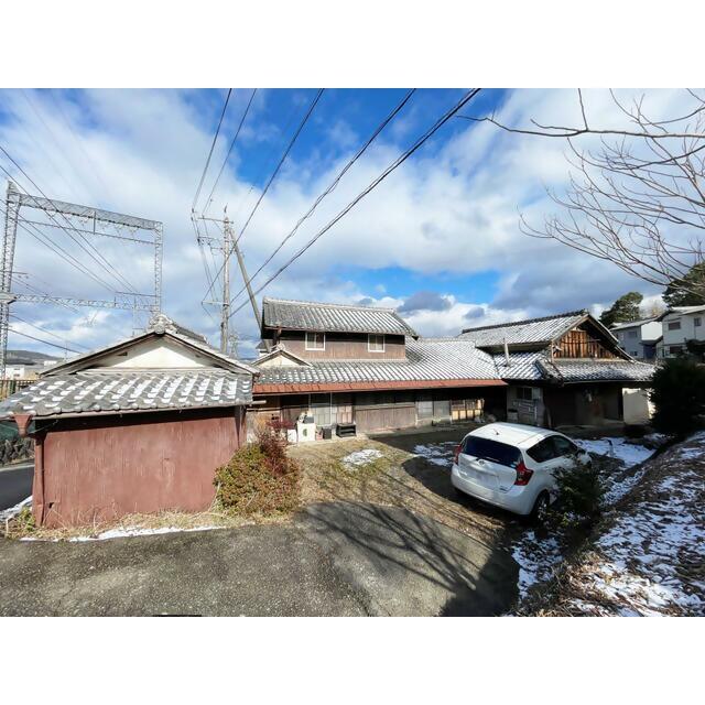 Wood house, 11-min walk to station, Mie