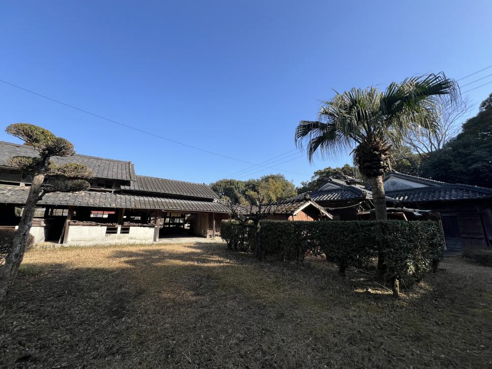 1940s wood house in Kushira, Kanoya, farmland, approval needed
