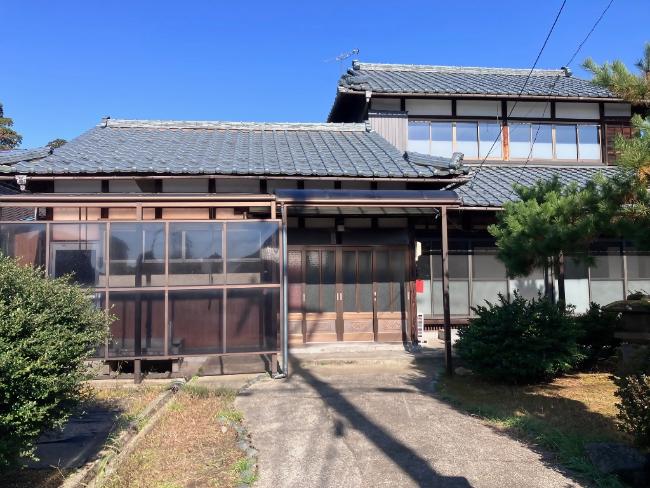 Wood house, 11-min walk to station, Fukui