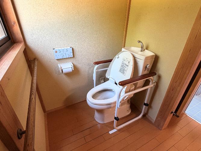 1970s wood house in Tokamachi, Niigata