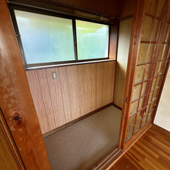 1960s wood house, 7-min walk to station, Mie