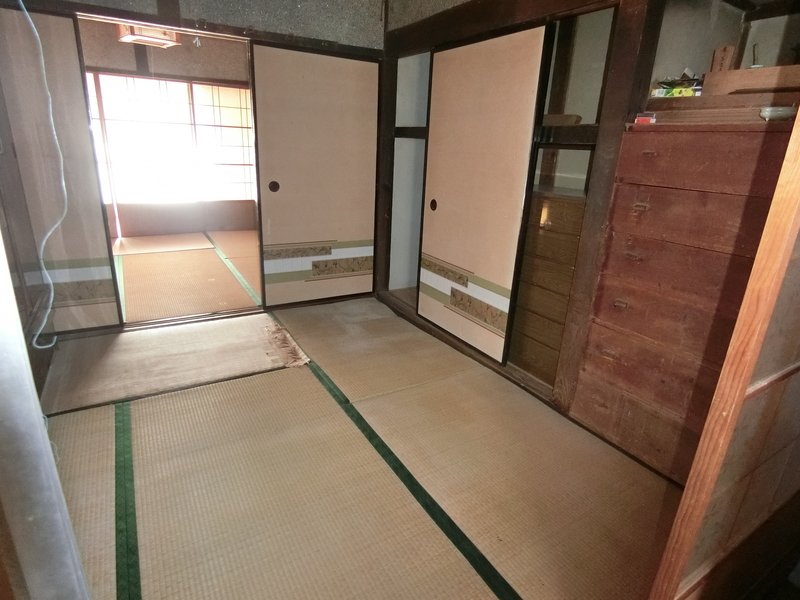 One-story house with character in Akano, Aki City