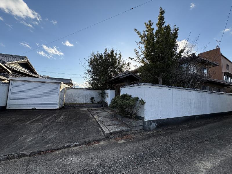 1980s steel-frame house in Kagawa