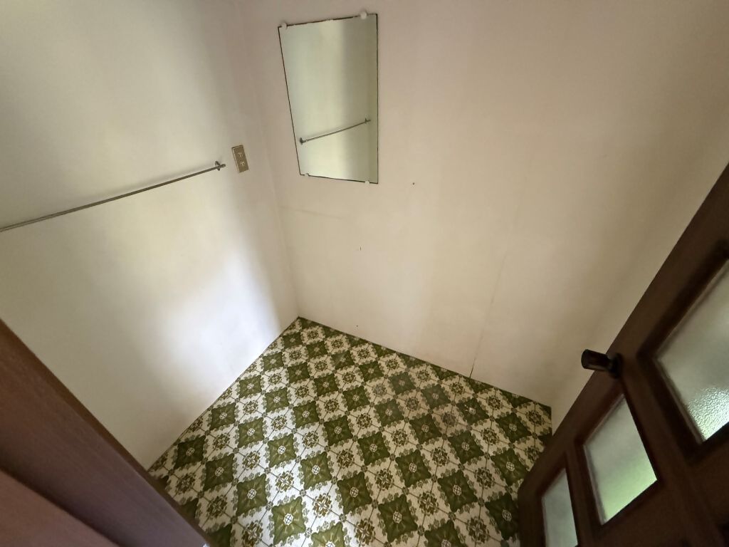 1980s wood house, 6-min walk to station, Chiba