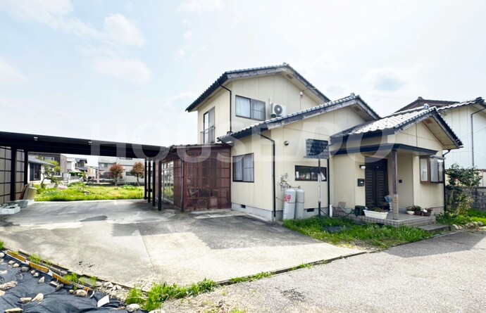 1990s wood house, 16-min walk to station, Toyama