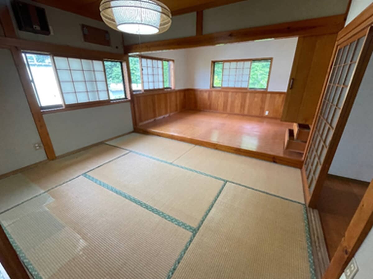 1980s wood house in Hiroshima