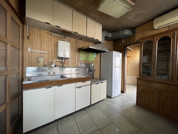 1950s wood house, 3-min walk to station, Toyama
