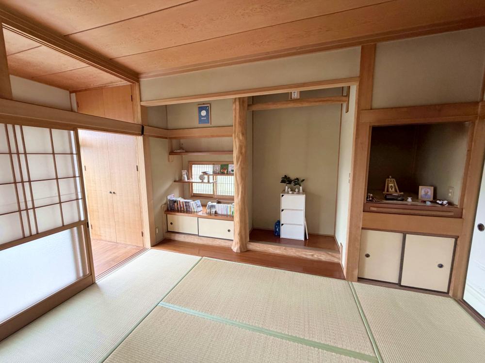 1990s wood house in Hamada, Kanoya, farmland, approval needed