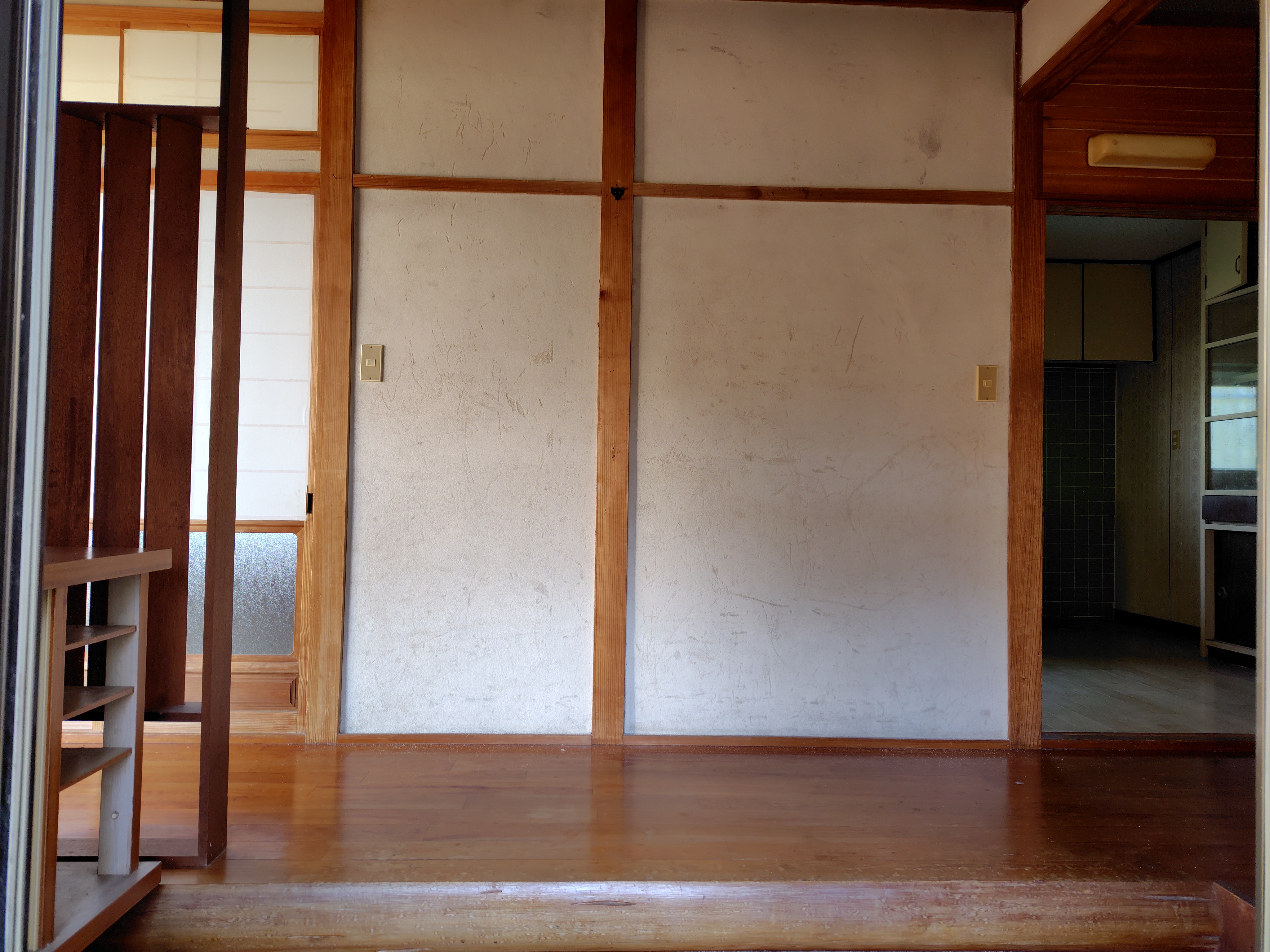 1980s house near the coast in Shibushi, Kagoshima