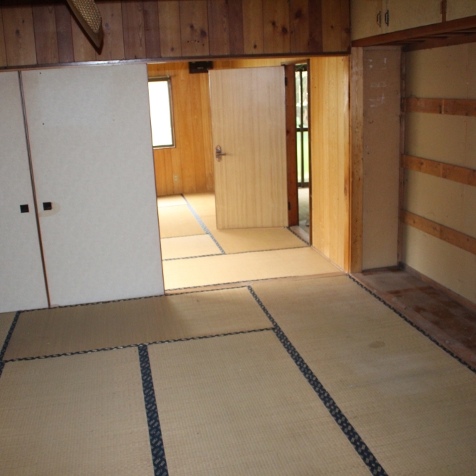 1960s wood house in Aomori