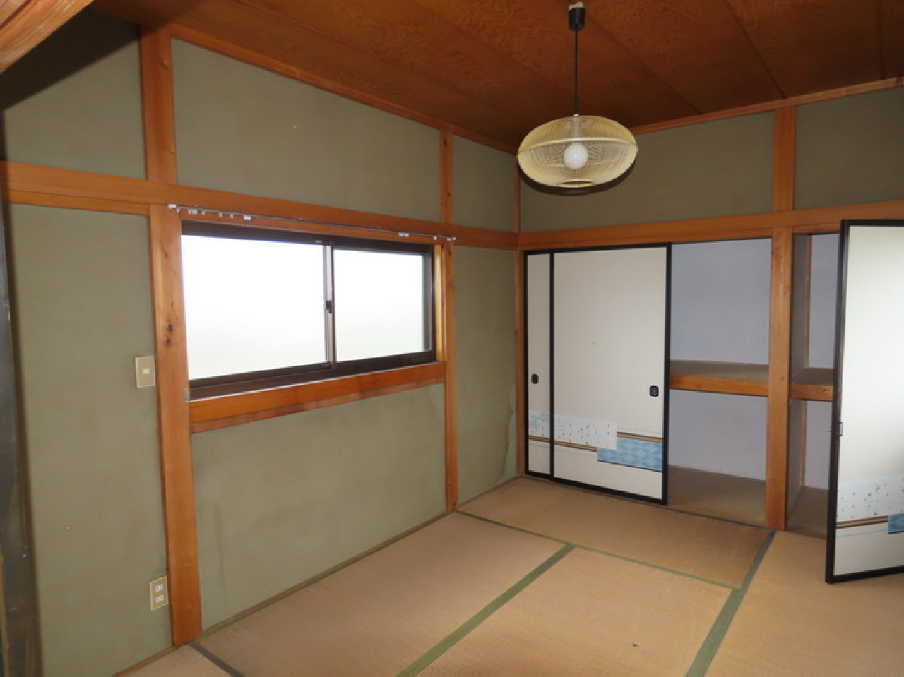 1970s wood house, 20-min walk to station, Tochigi