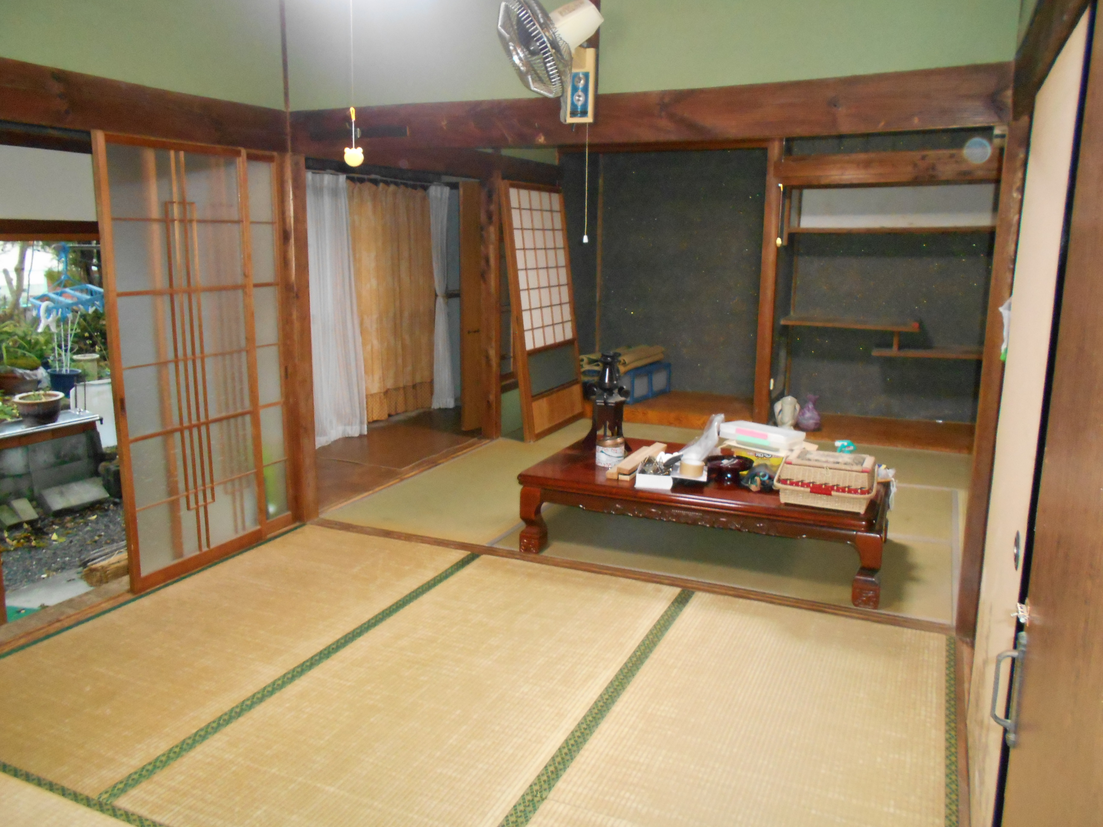 1970s wood house in Kochi