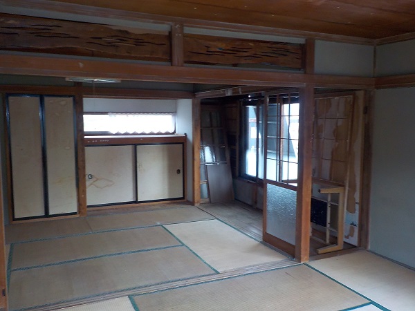 1980s wood house, 3-min walk to station, Tochigi