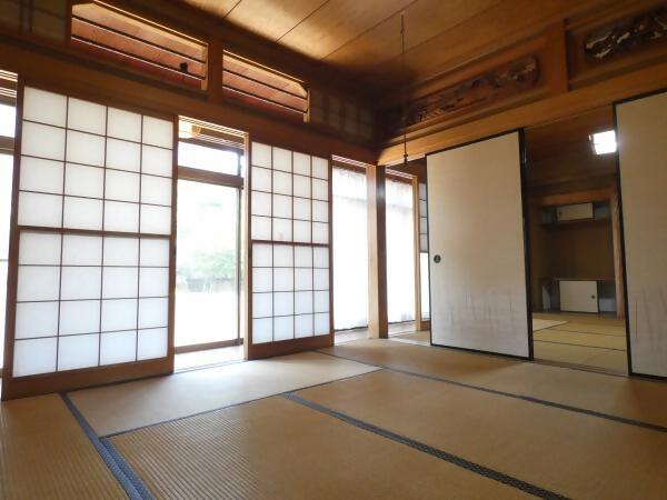 Vacant House at Nagasaka 2-100, 101
