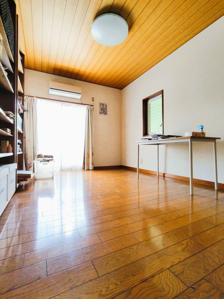 1990s wood house in Ehime