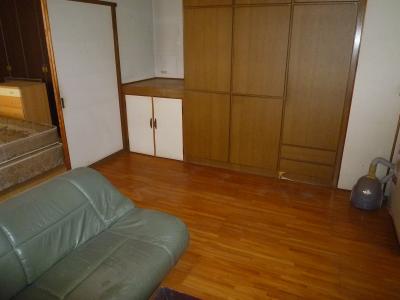 Registered Property 040 Sugiyama [Recruiting]