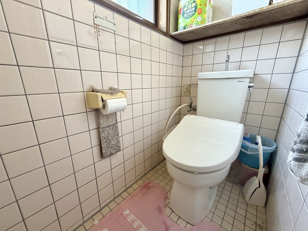 1990s wood house near the coast in Ibusuki, Kagoshima