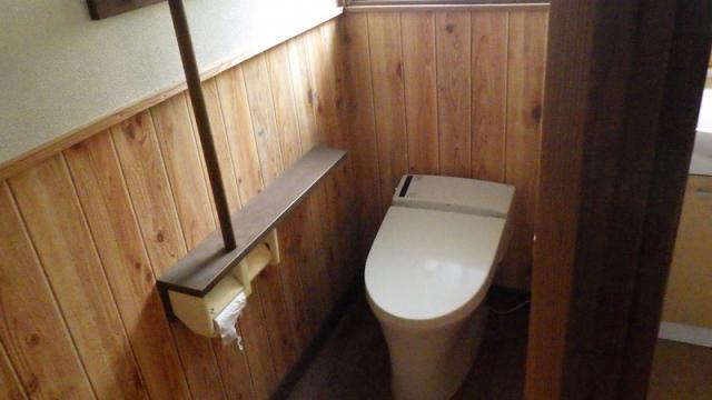 1960s wood house, 16-min walk to station, Nagasaki