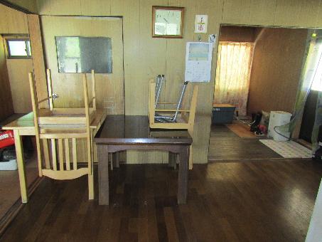 1980s wood house in Oita