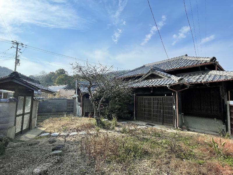 Wood house in Kagawa